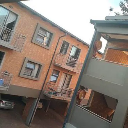 Image 2 - Berg Avenue, Florauna, Pretoria, 0116, South Africa - Apartment for rent