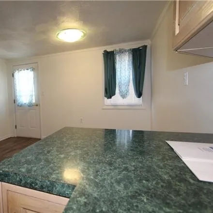 Image 3 - 2614 Williams Street, Grapeville, Hempfield Township, PA 15634, USA - House for sale