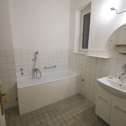 Image 5 - Gymnázium tř. Kpt. Jaroše - budova Přiční 16, Příční 16, 602 00 Brno, Czechia - Apartment for rent