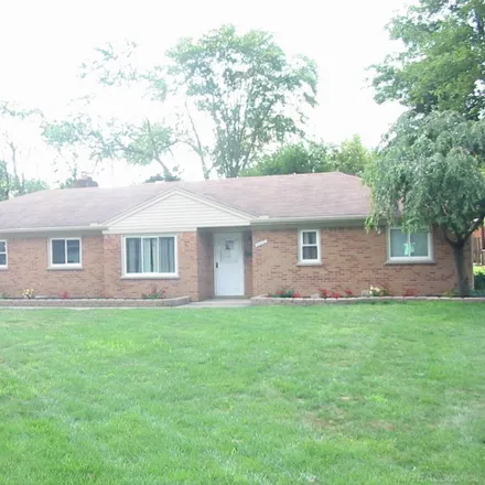 Image 1 - 45437 Hecker Drive, Utica, Macomb County, MI 48317, USA - House for rent