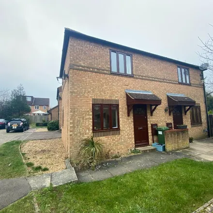 Rent this 1 bed duplex on unnamed road in Milton Keynes, MK4 2EB