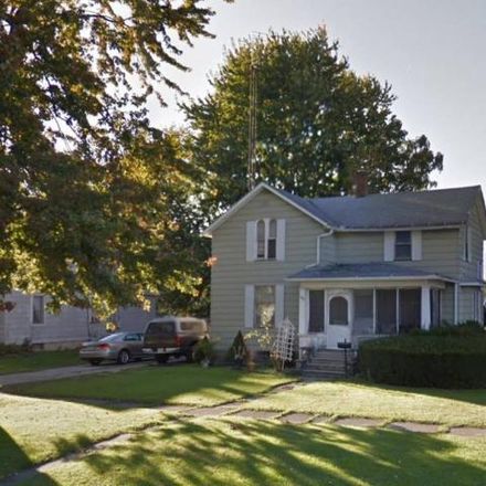 Rent this 3 bed house on 236 Chestnut Street in Fremont, OH 43420