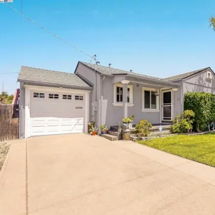 Buy this 4 bed house on 991 Phillips Way in Hayward, California