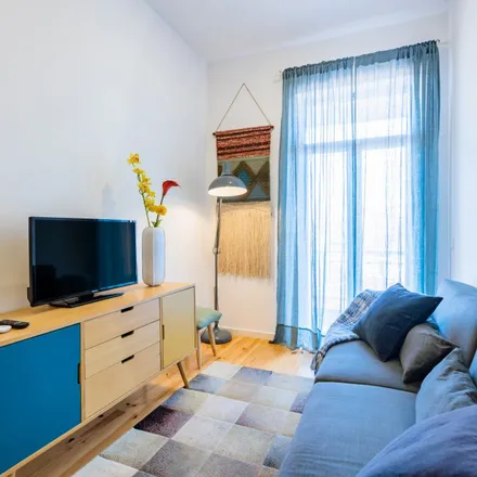 Rent this 1 bed apartment on Rua de Coelho Neto 40 in 36, 4000-215 Porto