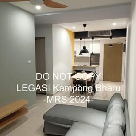 Rent this 3 bed apartment on unnamed road in Kampung Bharu, 50400 Kuala Lumpur