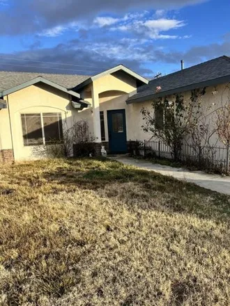 Buy this 3 bed house on 1410 South Farragut Street in Ridgecrest, CA 93555