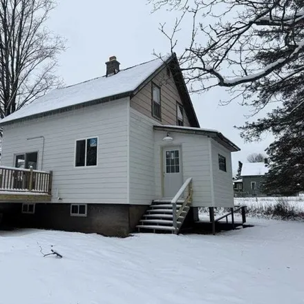 Image 4 - 199 Robert Street, Tobin Location, Crystal Falls Township, MI 49920, USA - House for sale