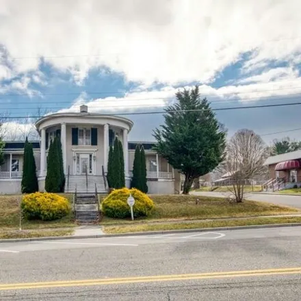 Buy this 6 bed house on 585 W Main St in Wytheville, Virginia