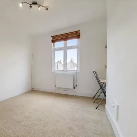 Image 2 - Sussex Way, London, N7 6BU, United Kingdom - Apartment for rent
