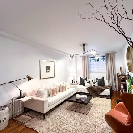 Buy this studio apartment on 434 East 58th Street in New York, NY 10022