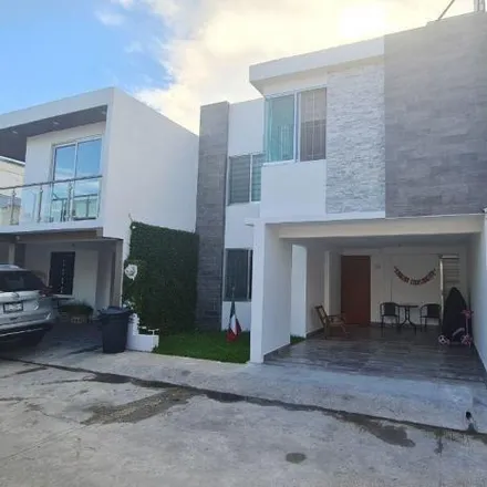 Rent this 4 bed house on unnamed road in Fraccionamiento Santa Ágata I, 24100 Ciudad del Carmen