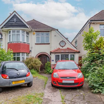 Rent this 6 bed house on 117 Bournbrook Road in Selly Oak, B29 7BY