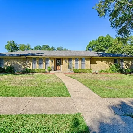 Buy this 4 bed house on 4009 Niagara Street in Garland, TX 75041