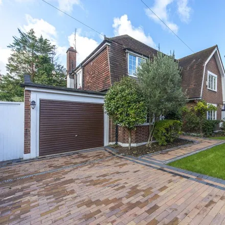 Rent this 5 bed house on 36 Barham Road in Cottenham Park, London