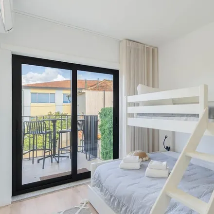 Rent this 3 bed house on 4420-396 Distrito de Leiria