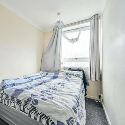 Buy this 3 bed apartment on Barkantine Hall in 12 The Quarterdeck, Millwall