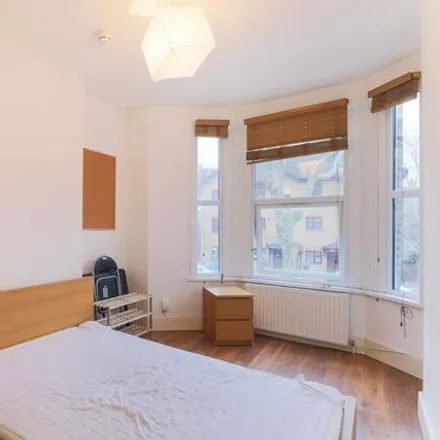 Rent this studio house on The Paragon in John Maurice Close, London