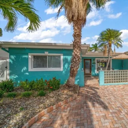 Buy this 3 bed house on 17150 Dolphin Drive in North Redington Beach, Pinellas County