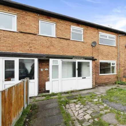 Buy this 4 bed townhouse on Woodside Avenue in Alsager, ST7 2DL