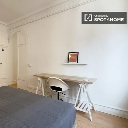 Rent this 7 bed room on Via Laietana in 60, 08003 Barcelona