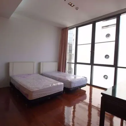 Rent this 2 bed apartment on Windsor Suites Hotel in Soi Sukhumvit 18, Sukhumvit