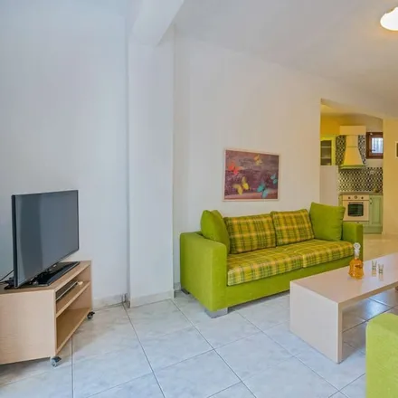 Image 2 - Pallini Municipal Unit, Chalkidiki Regional Unit, Greece - Apartment for rent