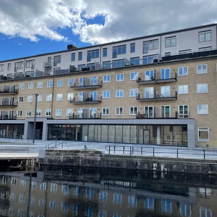 Rent this 2 bed apartment on Västerbrogatan 8 D in 503 30 Borås, Sweden