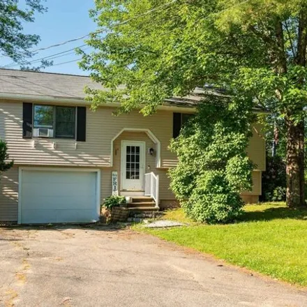Buy this 3 bed house on 75 Ledgeview Dr in Rochester, New Hampshire