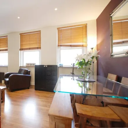Rent this 2 bed apartment on 126 Essex Road in Angel, London