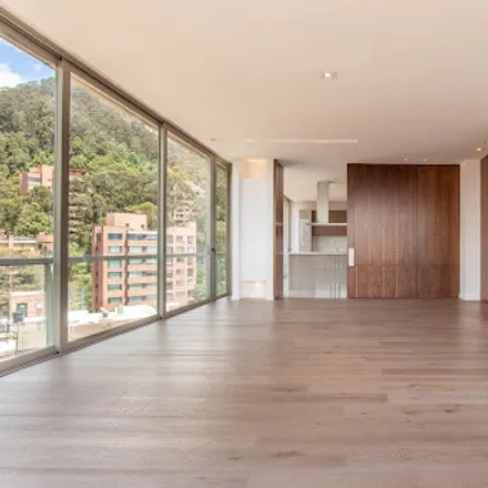 Buy this 4 bed apartment on Diagonal 76 1A-39 in Chapinero, 110221 Bogota