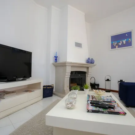 Rent this 1 bed apartment on Torre de Redondos in Rua de Santa Cruz, 3080-295 Figueira da Foz