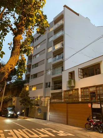 Image 2 - Rainbow Hostel, Calle Diego Ferré, Miraflores, Lima Metropolitan Area 15074, Peru - Apartment for sale