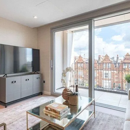 Rent this 2 bed apartment on Edgware Road in London, W2 1EB
