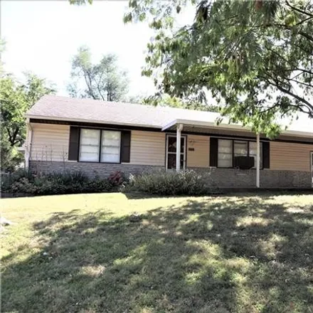 Buy this 3 bed house on 11701 East 74th Terrace in Kansas City, MO 64133