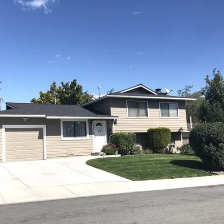 Rent this 4 bed house on 3576 Yosemite Place in Reno, NV 89503