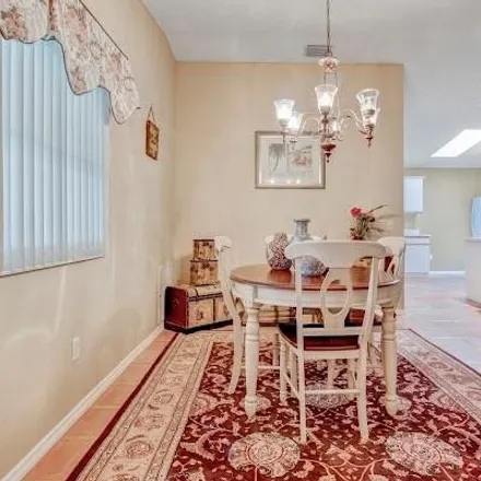 Image 4 - 17225 Southeast 93rd Demoss Court, The Villages, FL 34491, USA - House for sale