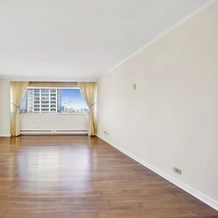 Image 5 - 1415 North Dearborn Street, Chicago, IL 60610, USA - Condo for sale