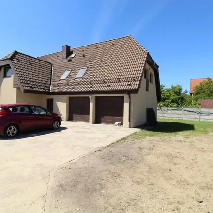 Buy this studio house on Kępińska 10 in 51-132 Wrocław, Poland