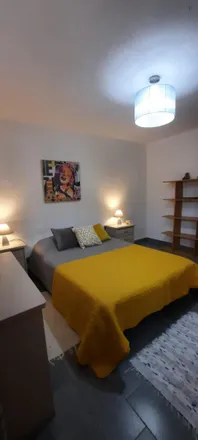 Rent this 3 bed room on unnamed road in 2855-513 Corroios, Portugal