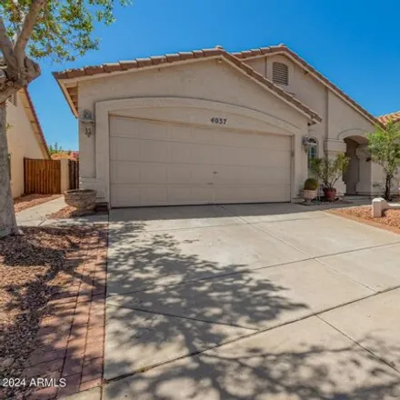 Image 4 - 4037 East Nambe Street, Phoenix, AZ 85044, USA - House for sale