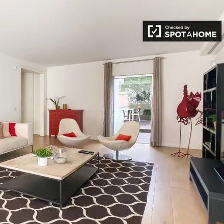 Rent this 2 bed apartment on Avenida Praia da Vitória 13 in 15, 1050-246 Lisbon