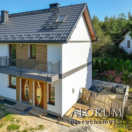 Buy this 4 bed house on 966 in 32-020 Lednica Górna, Poland
