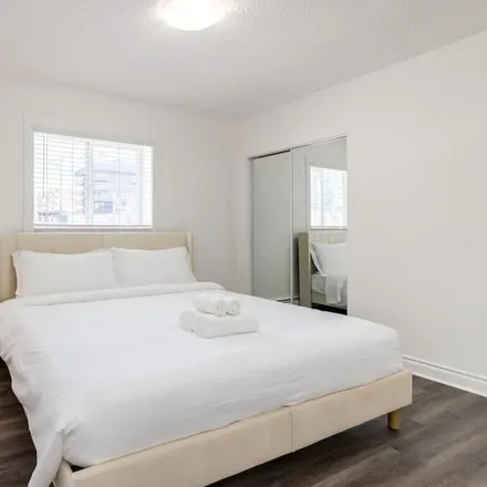 Rent this 1 bed apartment on Uptown 17th Avenue SW in Calgary, AB T3C 0P6