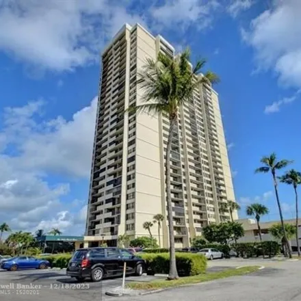 Rent this 2 bed condo on 5698 North Flagler Drive in West Palm Beach, FL 33407