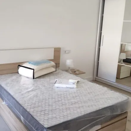 Rent this 7 bed apartment on Café El Fadrí in Plaça de la Pescateria, 12001 Castelló de la Plana