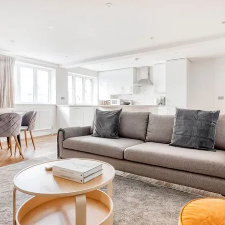 Rent this 2 bed apartment on 318-324 Edgware Road in London, NW1 6RF