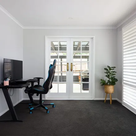 Image 4 - Doyle Place, Endeavour Hills VIC 3802, Australia - Apartment for rent