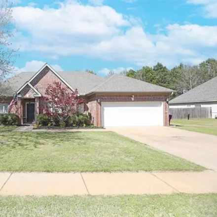 Buy this 3 bed house on 2959 Hazelwood Drive in Benton, AR 72015
