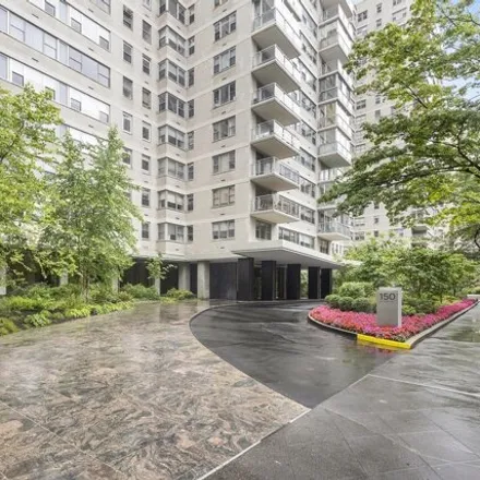 Image 1 - 164 East 68th Street, New York, NY 10065, USA - Apartment for sale