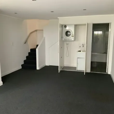 Image 5 - Larkin Street, Camperdown NSW 2050, Australia - Apartment for rent